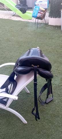 Selle de dressage en cuir Eric Thomas