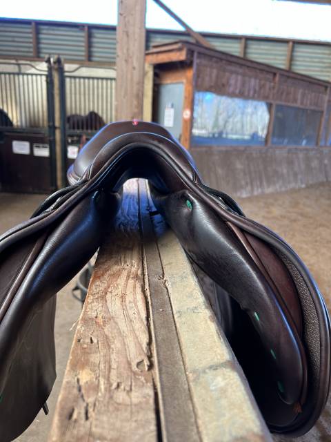 À vendre selle équipe 