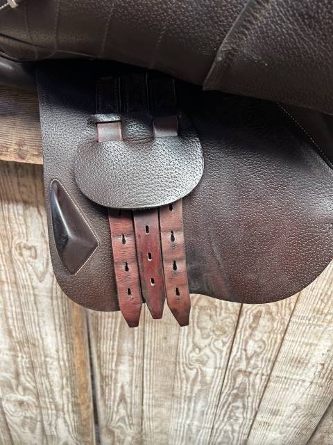 &Agrave; vendre selle &eacute;quipe 