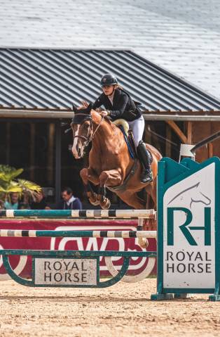 Fabiola de ruffosses - jument cso 11 ans - location ou 