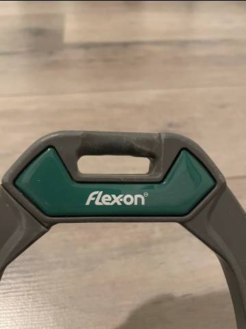 Étriers Flex-on Safe-on