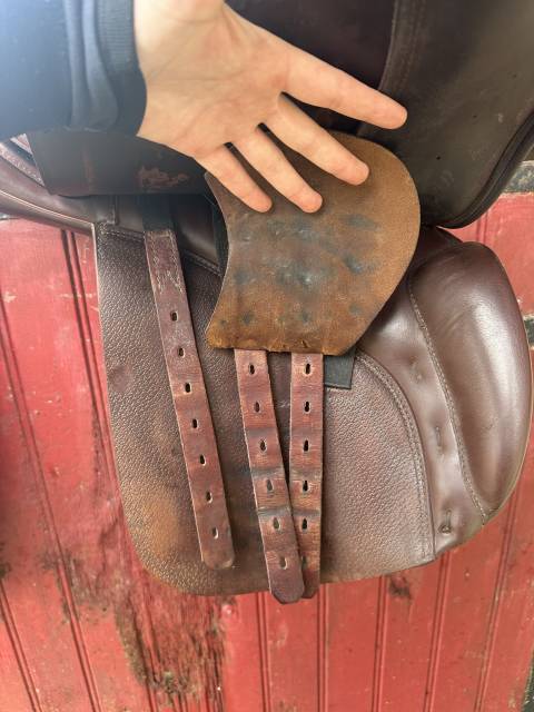 Selle prestige GP 17 pouces / arcade 35