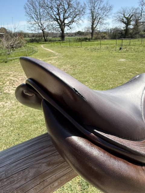 Selle GBS 17,5 / plate / quartier 3a 