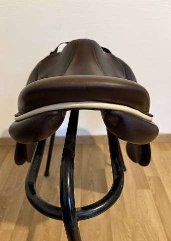 Selle Butet 2021 17 pouces