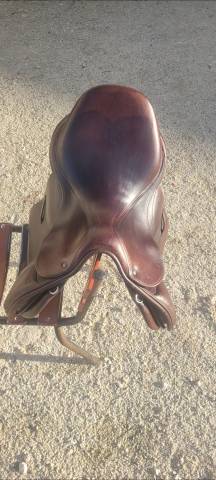 Selle childeric 17 pouces 