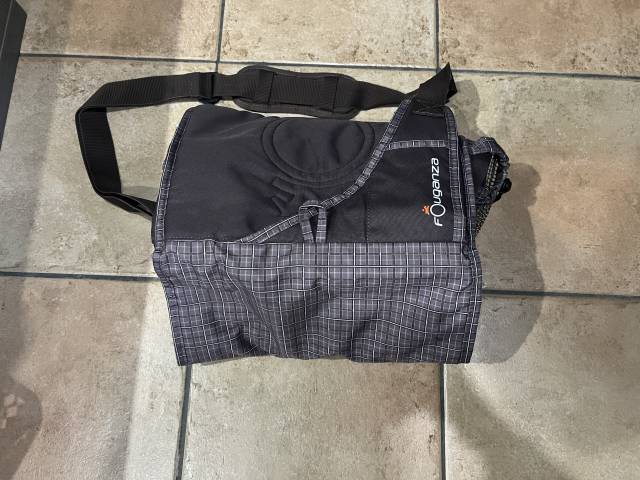 Sac de pansage fouganza marron pour  brosse &eacute;quitation 