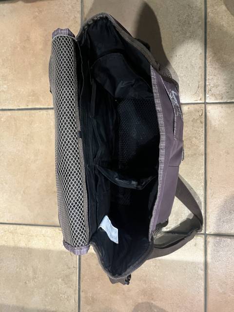 Sac de pansage fouganza marron pour  brosse &eacute;quitation 