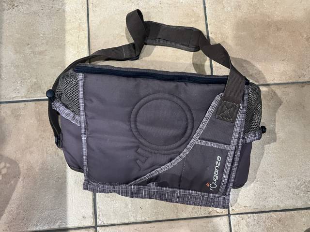 Sac de pansage fouganza marron pour  brosse &eacute;quitation 