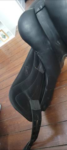 Selle de dressage Eric Thomas 