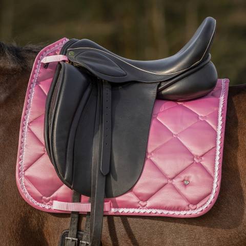 Tapis de selle Lyvia DRESSAGE - QHP - Confort et respirabilité