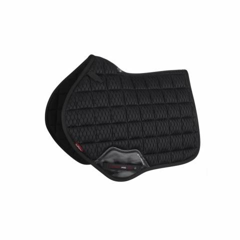 Tapis de selle Carbon Mesh Air Close Contact Square - LeMieux - Respirabilité