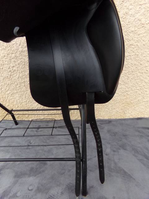 Selle Dressage Delgrange 17'5