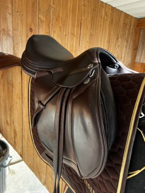 &Agrave; Saisir selle d&rsquo;obstacle PRESTIGE