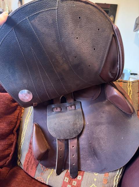 Selle Meyer doubl&eacute;e veau 17,5 &ndash; &Eacute;tat quasi neuf 