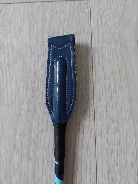 Cravache neuve en vuir62 cm ray&eacute;e 