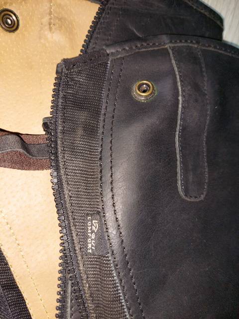 Mini chaps Equicomfort 10-12 ans en cuir noir