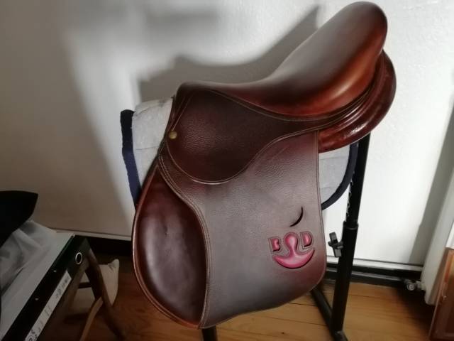 selle Delgrange, mod&egrave;le Partition 17"