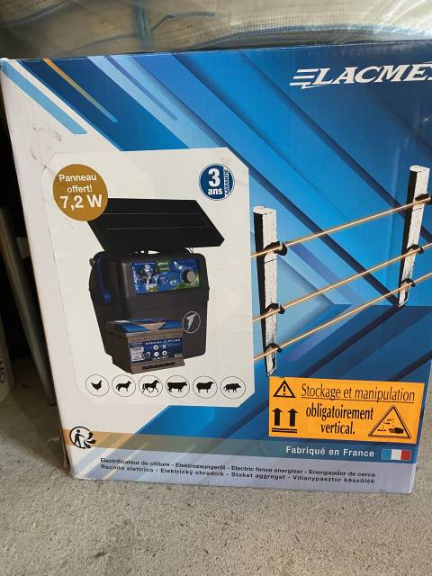 Mat&eacute;riel de cl&ocirc;ture Lacm&eacute;