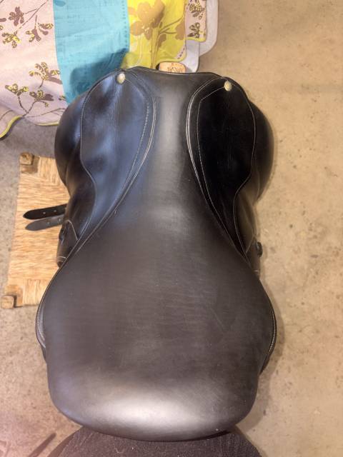 Selle de dressage forestier