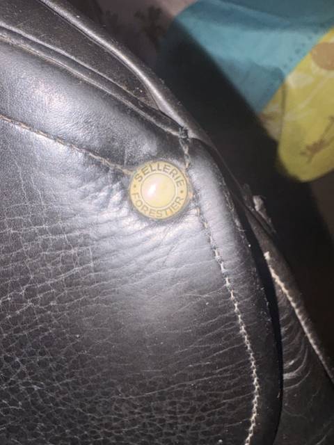 Selle de dressage forestier