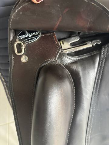 selle de dressage Custom saddlery / Wolfgang and saddle