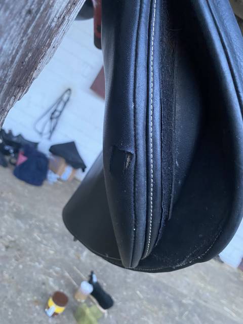 Selle Ikonic  si&egrave;ge 17,5
