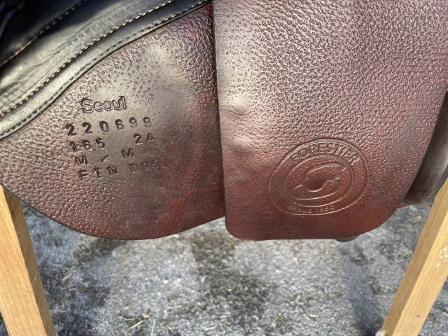 Selle Forestier modele S&eacute;oul 16,5