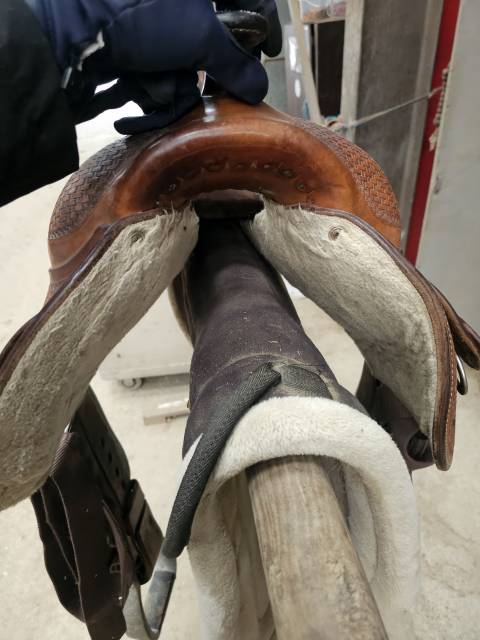 Selle western continental saddlery d'occasion 