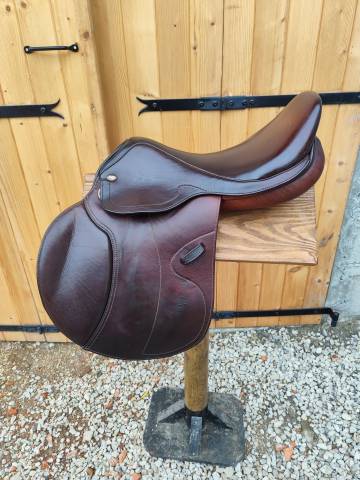 Selle &Eacute;ric Thomas 17'5 