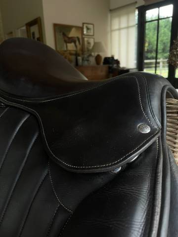 SELLE FORESTIER MODELE SEOUL 17 POUCES