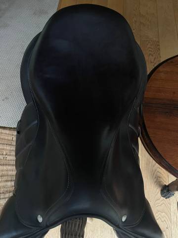 SELLE FORESTIER MODELE SEOUL 17 POUCES