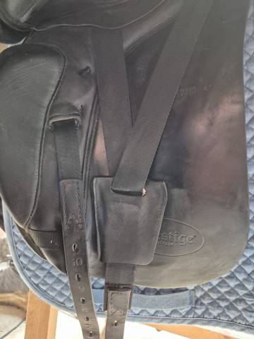 Selle dressage marque Prestige