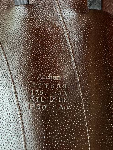 Selle dressage Forestier AACHEN 17,5 buffle