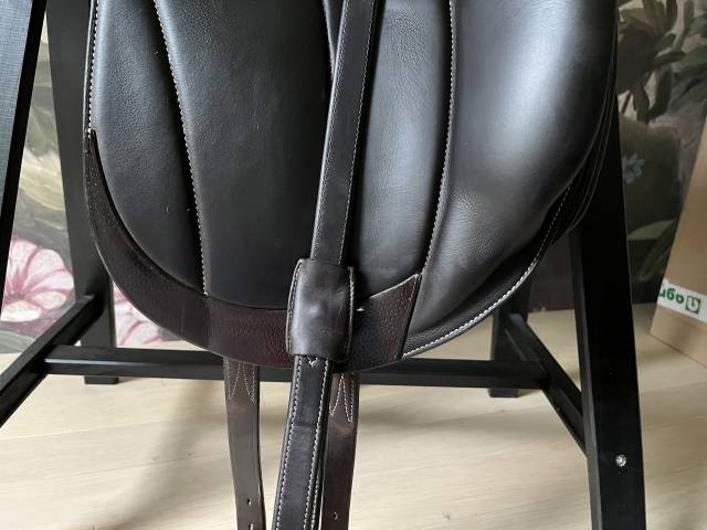 Selle dressage Forestier AACHEN 17,5 buffle