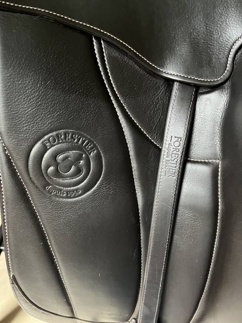 Selle dressage Forestier AACHEN 17,5 buffle