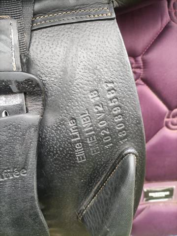 Selle IKONIC mod&egrave;le Elite 18 pouces