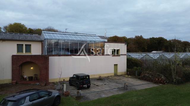 Bâtis et habitations - ideal agritourisme, pension de chevaux..