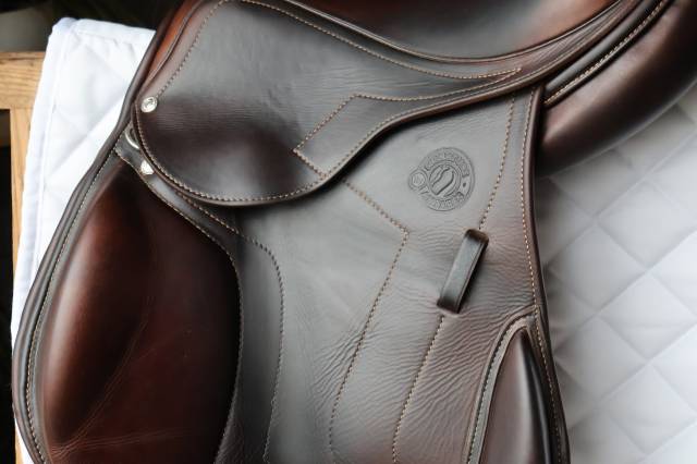 Selle Signature Antar&egrave;s