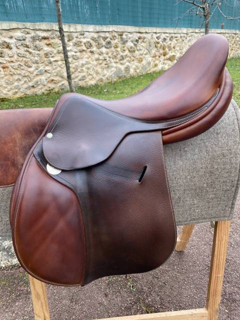 Super occasion, Selle mixte Butet