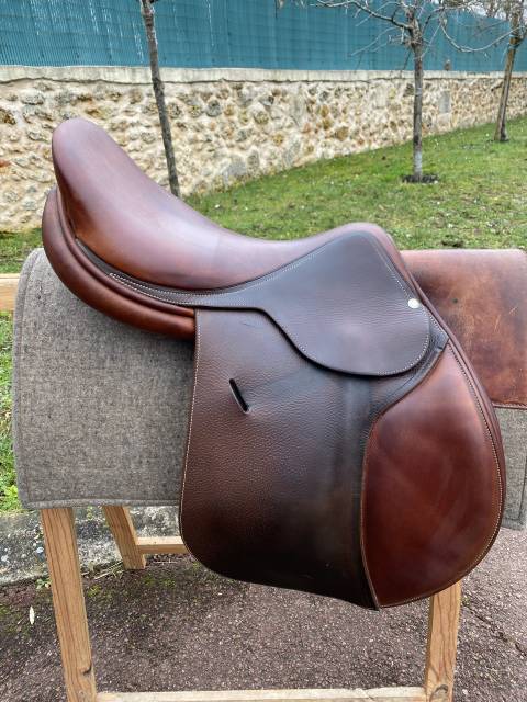 Super occasion, Selle mixte Butet