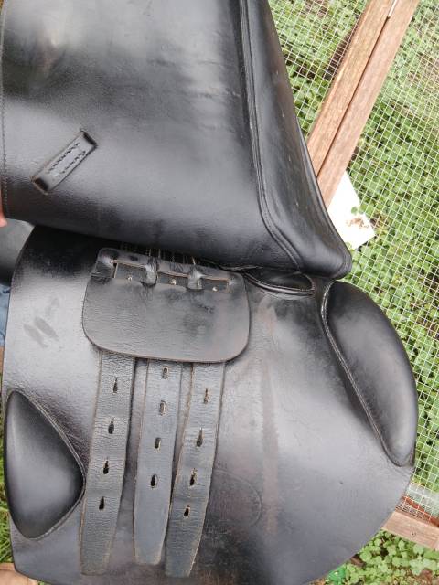 SELLE MIXTE CUIR NOIR 17&rsquo;́ ERIC THOMAS