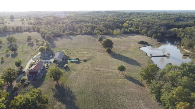 Propriété seul tenant 29ha déale pour élevage chevaux ,