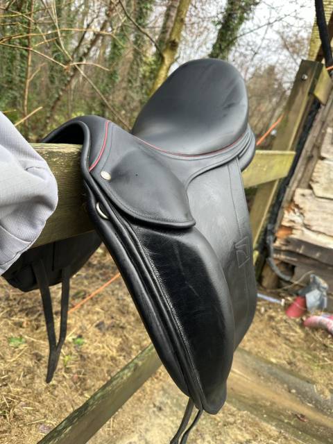 Selle de dressage Childeric DAC 2019