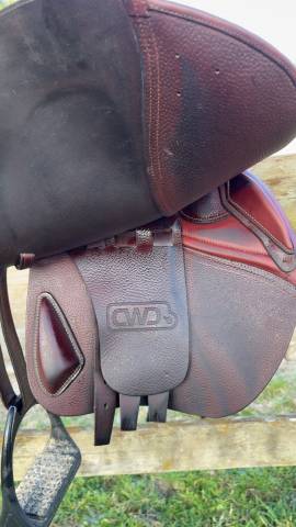 Selle CWD 2022 17 pouces