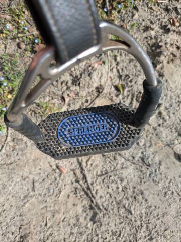 Selle dressage Eric Thomas - Mod&egrave;le Madrid (17)