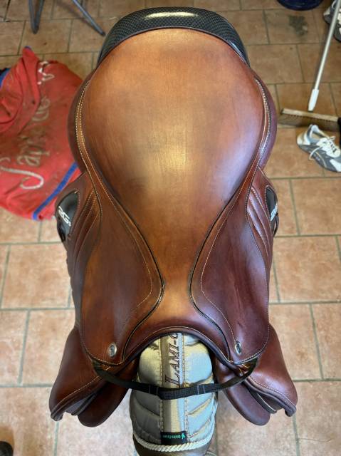 Selle CWD 17p magnifique &eacute;tat 