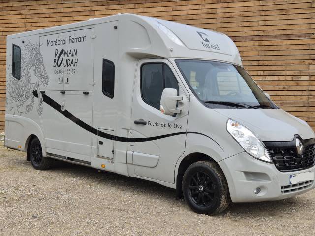 Camion theault proteo 5 places