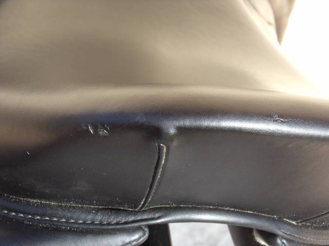 Selle Dressage Antares Cadence 17'5