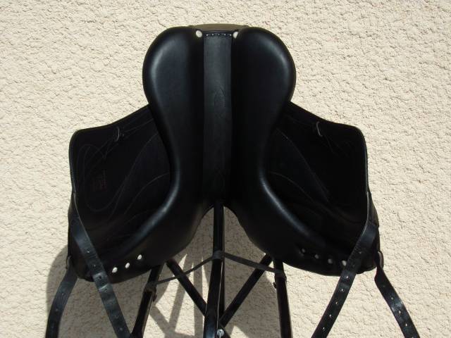Selle Dressage Antares Cadence 17'5