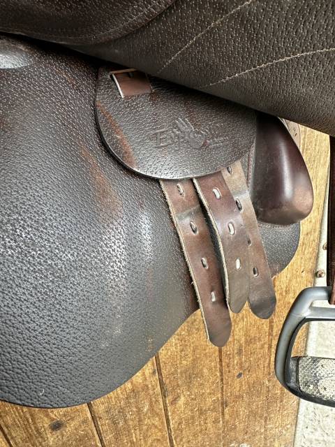 Selle &Eacute;quipe 17,5